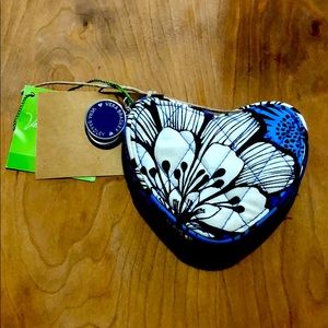 Vera Bradley sweetheart coin purse -blue bayou